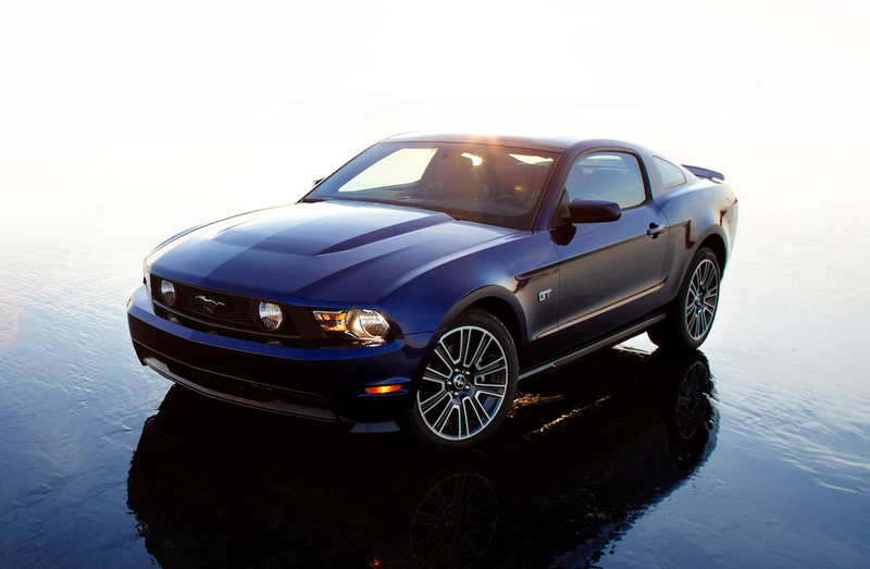 Illustration for article titled 2010 Ford Mustang GT First Video